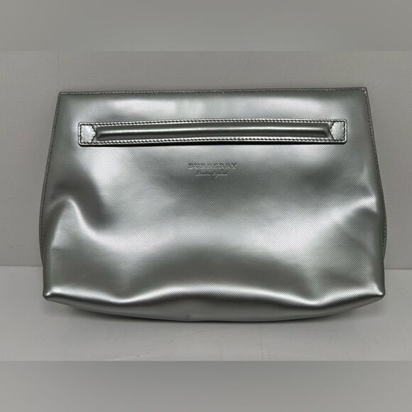 Burberry Silver Patent Leather Lock Trench Clutch - Picture 1 of 8
